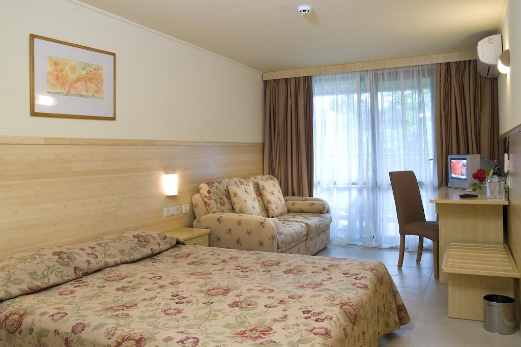 Flamingo Grand Hotel & Spa Albena Phòng bức ảnh