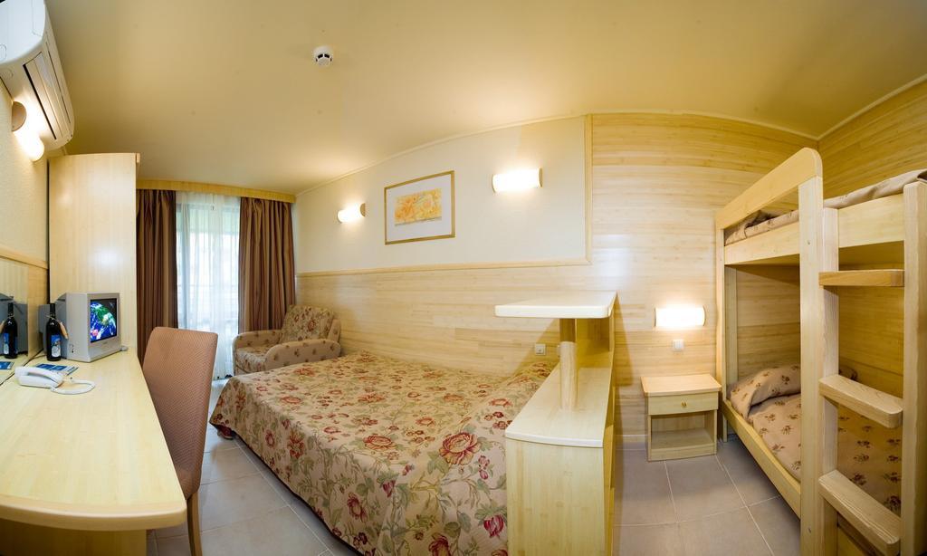 Flamingo Grand Hotel & Spa Albena Phòng bức ảnh